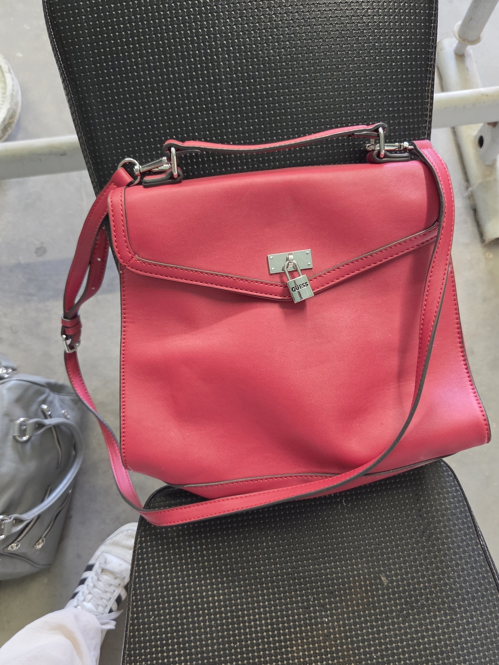 Guess Red Leather Top-Handle Shoulder Bag with Lock